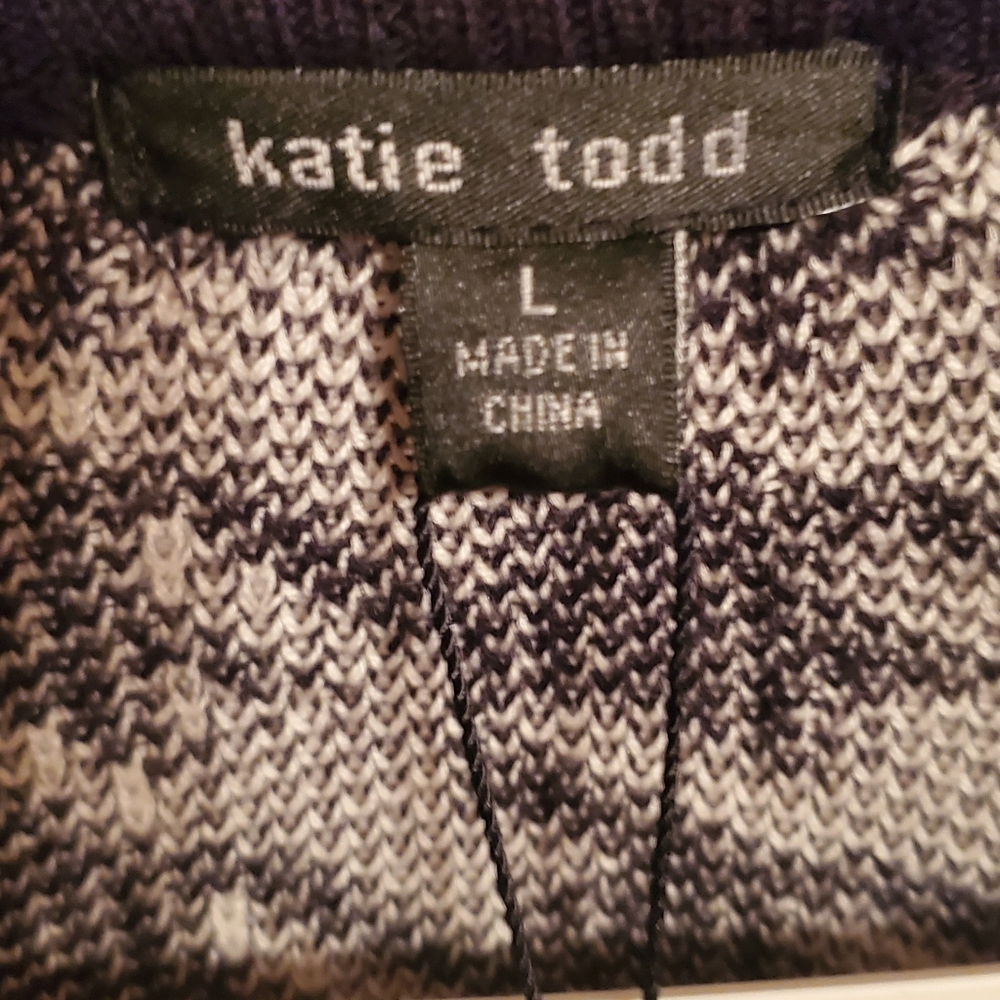 Brand new, never worn Katie Todd zip up, cardigansweater. Size L. Still has tags - Picture 2 of 3